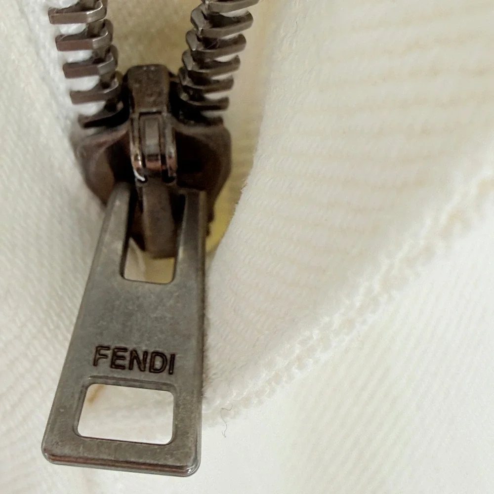 Fendi Roma Mens Size 33x34 Off White Slim Fit Jeans Italy Embossed logo